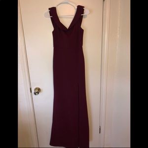 Lulus burgundy maxi dress